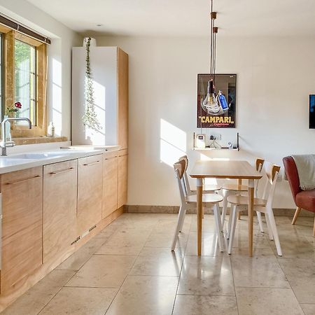 Finch Cottage Farnborough  Экстерьер фото